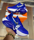 NIKE WINFLO 9