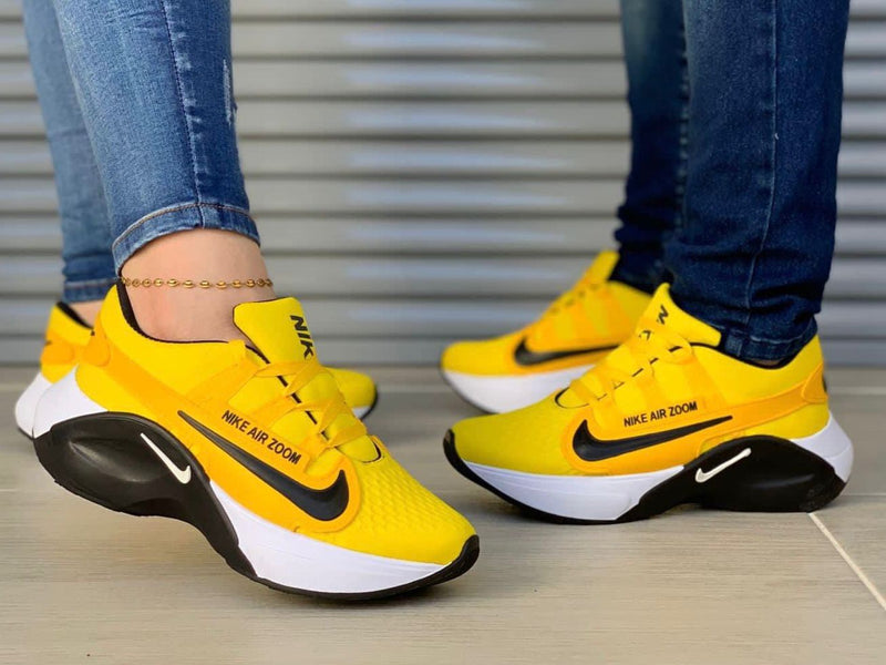 NIKE AIR ZOOM