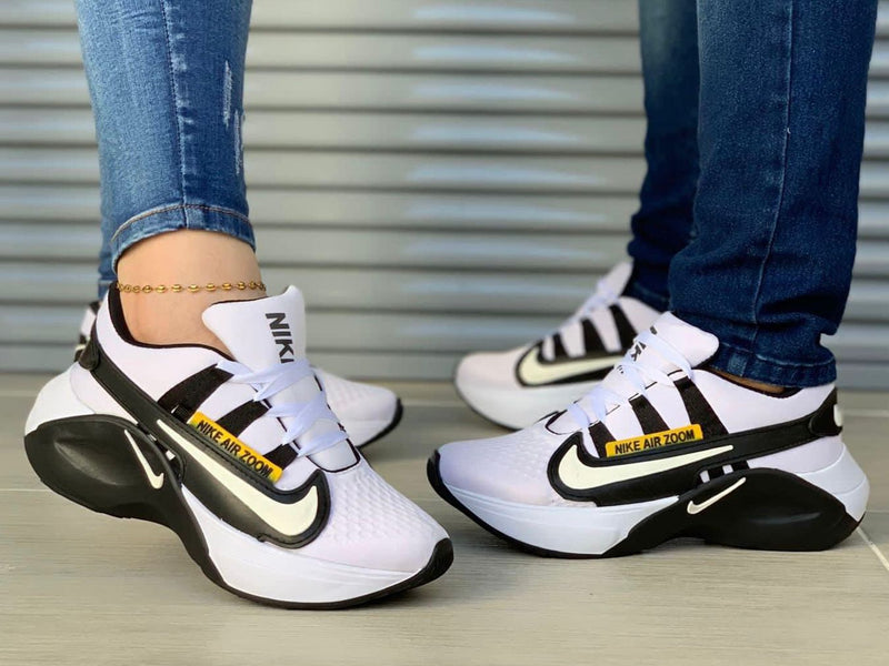 NIKE AIR ZOOM