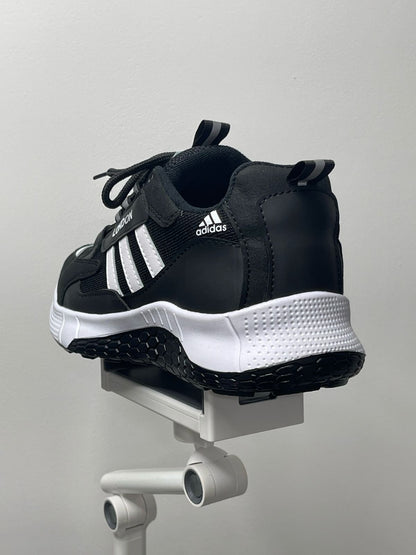 ADIDAS LONDON - IMPORTADO DE ESTADOS UNIDOS